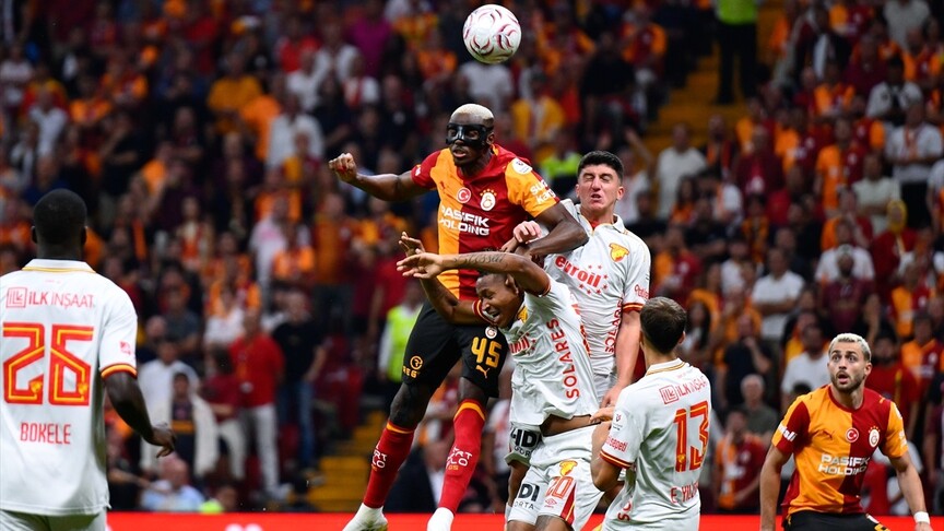 Galatasaray-Göztepe maçı 1-1  devam ediyor