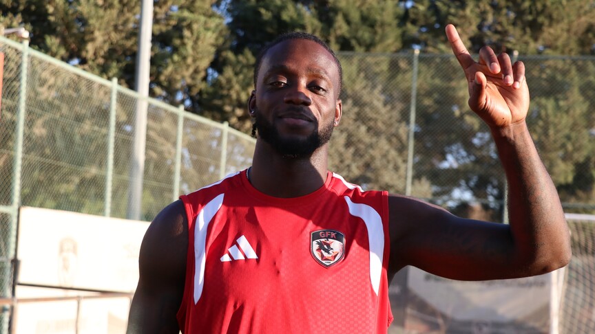 Gaziantep FK'de Abena'dan 