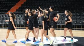 Süper Kupa'da Fenerbahçe ile karşılaşacak ÇBK Mersin, taraftarı önünde mutlu son hedefliyor